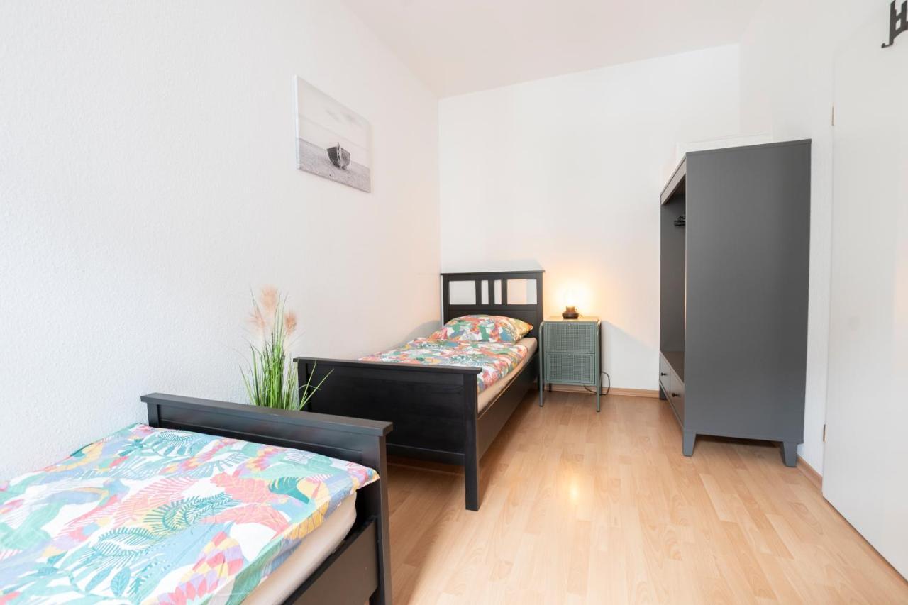 Zwickau Mittendrin, Tolles Balkon-Apartment Kültér fotó