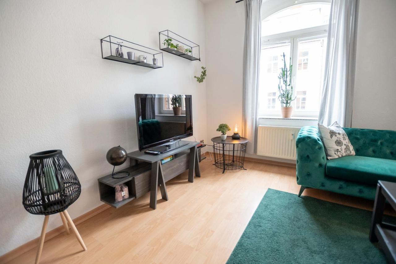 Zwickau Mittendrin, Tolles Balkon-Apartment Kültér fotó